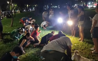 Residents in Vietnam’s Hue City search through night for foreign tourists’ sentimental ring