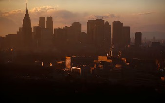 Japan economy grows for 5th straight quarter