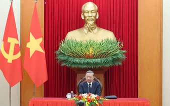 Vietnamese Party General Secretary To Lam, Cambodian People's Party President Hun Sen pledge stronger Vietnam-Cambodia ties