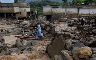 Pakistani villagers scared to go back to deluged homes after floods kill over 340