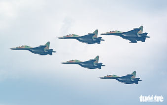 Spectacular aerial display over Hanoi’s Ba Dinh Square as preparation continues for National Day celebration