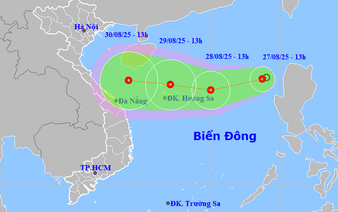 New tropical depression forms in East Vietnam Sea