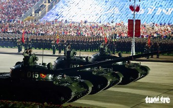 Vietnam showcases heavy military arsenal in state-level parade rehearsal