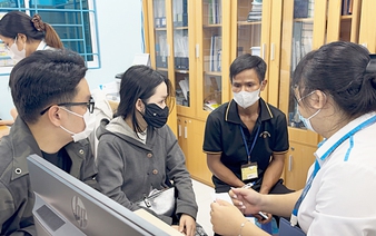 In Vietnam, paying hospital bills for strangers becomes viral trend