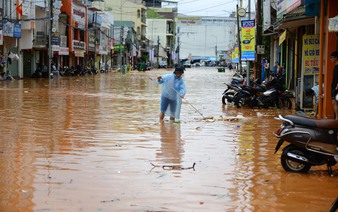 Heavy rain floods many parts of Vietnam’s highland Da Lat