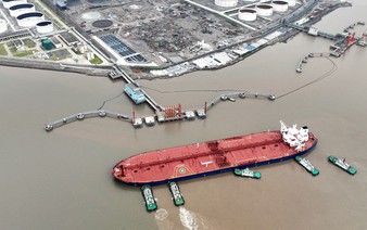 Top shipping players want overhaul of UN ship fuel emissions deal