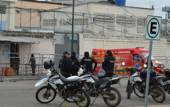 Ecuador prison riot leaves 14 dead, 14 wounded