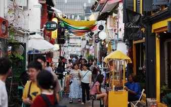 Singapore population hits record 6.11 million, driven by foreign workers
