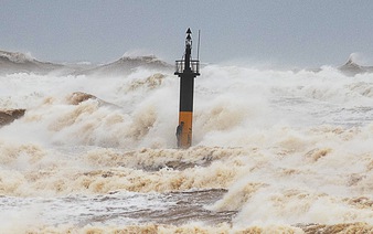 Vietnam braces for up to 5 more storms in East Vietnam Sea this year