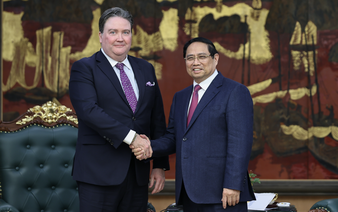 Outgoing US Ambassador Knapper pledges continued support for Vietnam