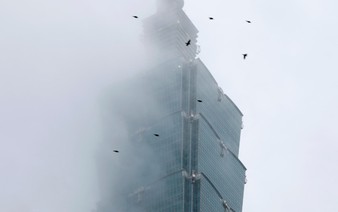 'Free solo' climb of Taiwan's tallest building postponed due to weather