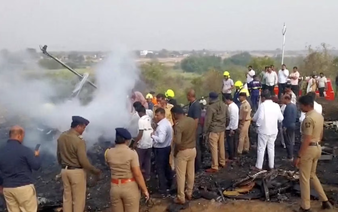 Deputy chief minister of India's Maharashtra state among five dead in air charter crash
