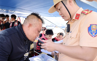 Vietnam fines boat captain for alcohol violation while carrying S.Korean tourists in Nha Trang Bay
