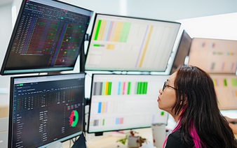 Trillion-dollar funds eye Vietnam market after FTSE upgrade: securities regulator