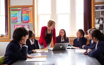 New Zealand offers record number of scholarships for Vietnamese school students