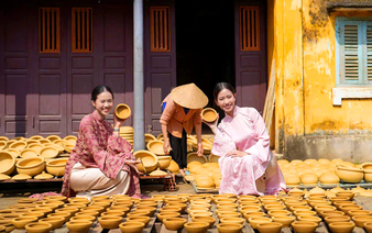 80% of visitors to 2 famous Da Nang craft villages from abroad