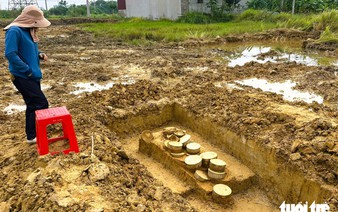 Home construction in northern Vietnam unearths 13th-14th century relics