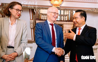 Ho Chi Minh City, Hamburg seek closer ties to attract German investment