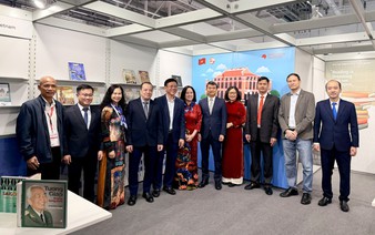 Frankfurt Book Fair opens new doors for Vietnamese books and printing industry