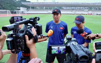 Coach Kim Sang Sik: Vietnam must beat Pakistan