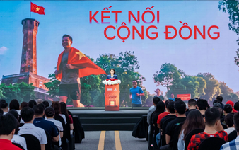 Over 14,500 local, int’l runners explore Hanoi’s heritage on marathon route