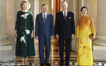 Top Vietnamese leader meets with Belgian King and Queen