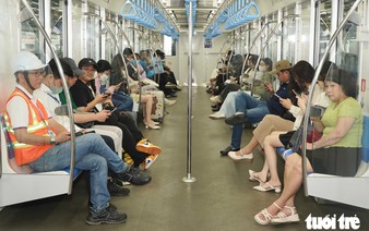 Ho Chi Minh City urges officials to use buses, metro twice a week
