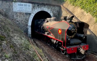 Historic steam trains tested on Hue-Da Nang route through Vietnam’s Hai Van Pass
