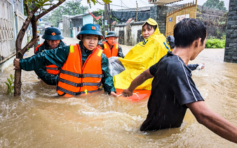 Central, southern Vietnam brace for heavy rain, localized flooding