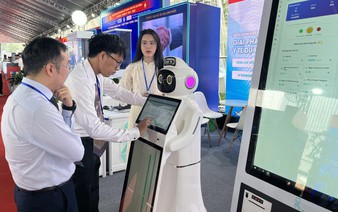 Vietnam's National Digital Transformation Day 2026 spreads new tech solutions