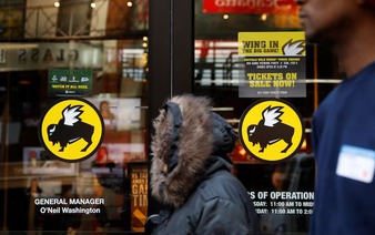 US judge tosses Buffalo Wild Wings lawsuit that has 'no meat on its bones'