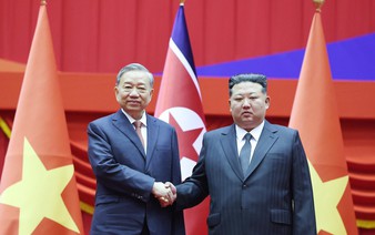 Vietnam’s Party chief sends congratulations to Kim Jong Un on re-election