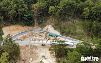 $1.3mn viaduct nears completion at major landslide site on Mimosa Pass in Vietnam’s Lam Dong