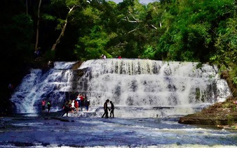 Vietnam’s Dak Lak suspends tourism at 3 waterfalls for safety