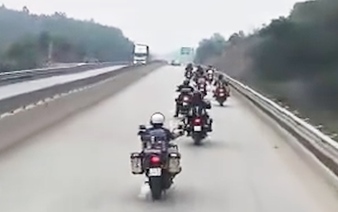 11 foreign motorcyclists fined for riding on expressway in northern Vietnam