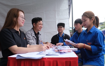 Northern Vietnam job fair offers over 110,000 positions as firms ramp up hiring
