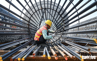 Vietnam premier orders crackdown on building material hoarding, price manipulation