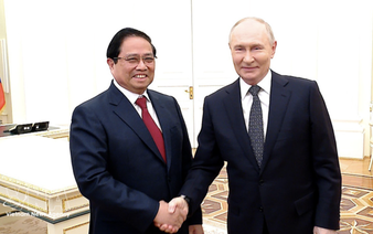 Breakfast @ Tuoi Tre News — March 26