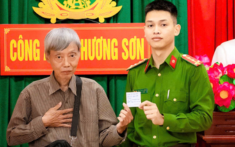 Japanese tourist moved by Vietnamese police’s kindness after running out of money
