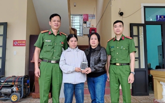 Woman returns mistaken $19,160mn transfer in Vietnam’s Quang Tri