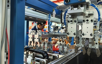 Vietnam firms move up value chain, join global supply networks