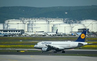 Europe's airlines say conflicts, red tape are holding them back as rivals streak ahead