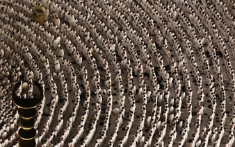 Saudi Arabia turns to drones to shield pilgrims from extreme heat
