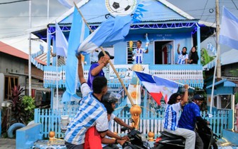 Indonesian Messi superfan welcomes World Cup