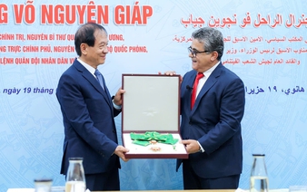 Palestine posthumously awards highest state honor to Vietnam's General Vo Nguyen Giap