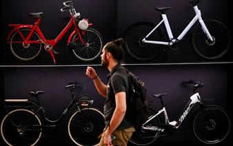 Cycling industry bets on smart bikes to boost sales