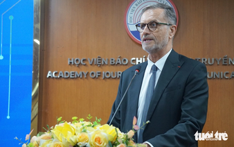 French experts encourage Vietnamese youth to master AI responsibly