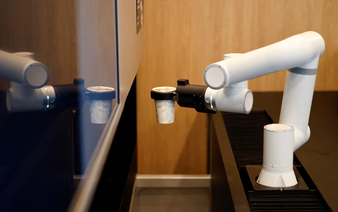 South Korean shops turn to robots, self-service to escape labour woes