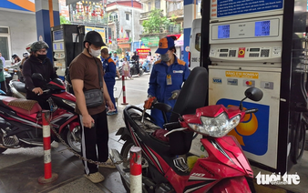 Vietnam fuel retailers report supply shortages as Petrolimex, wholesalers cite supply difficulties