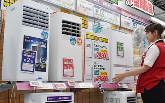 Portable air conditioner sales surge in Japan amid intense heat